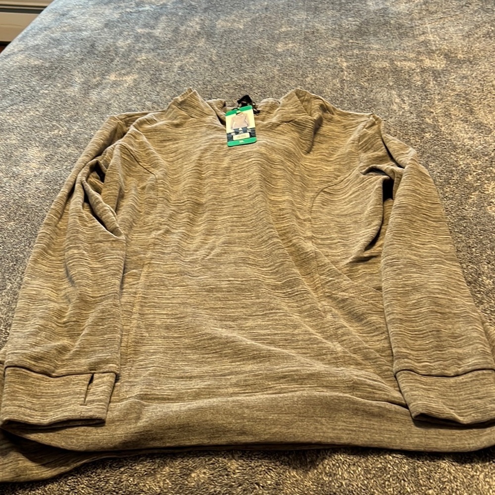 Spider hooded long sleeve sweater. With pockets